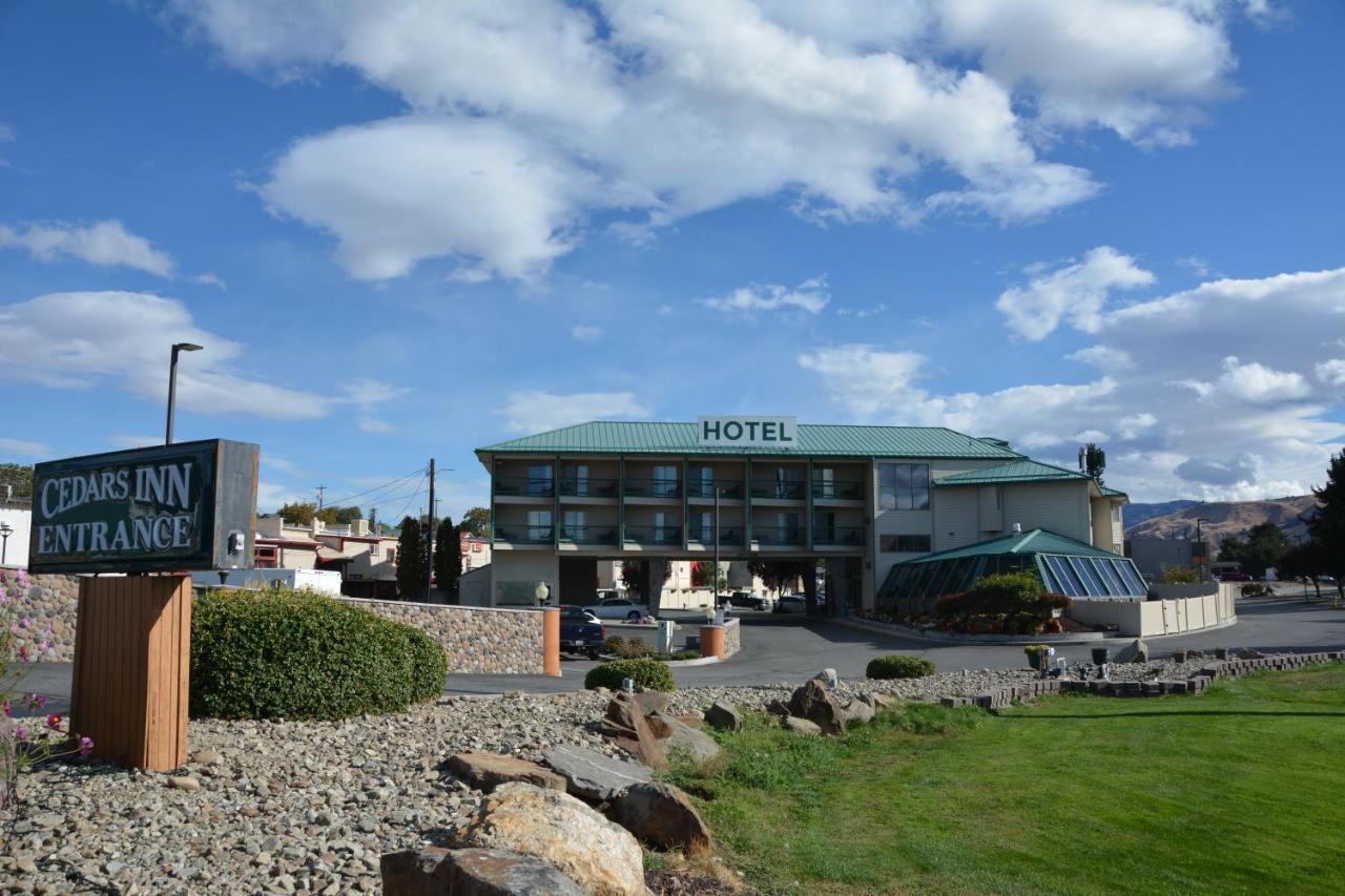 Cedars Inn Wenatchee Ngoại thất bức ảnh