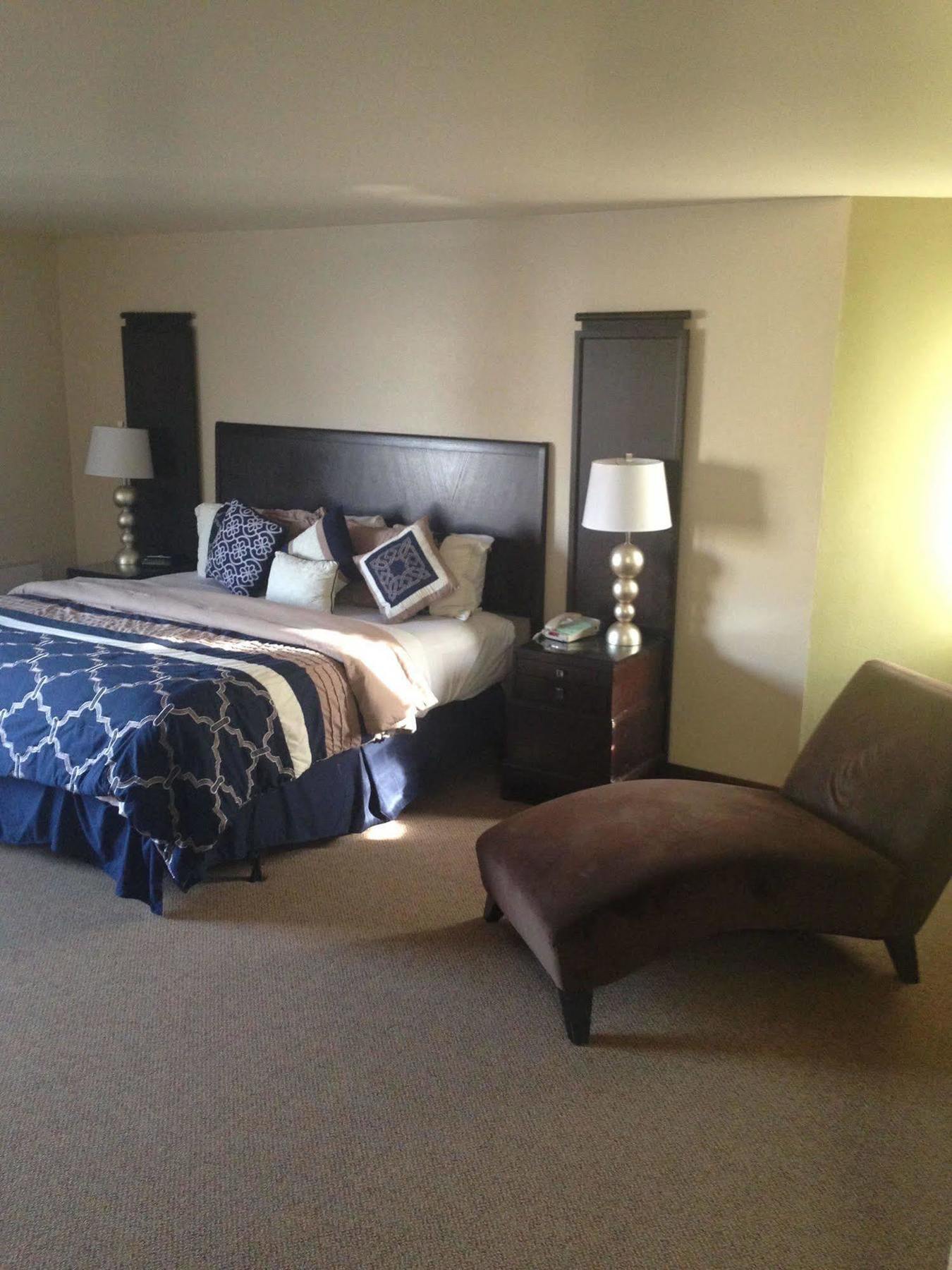 Cedars Inn Wenatchee Ngoại thất bức ảnh